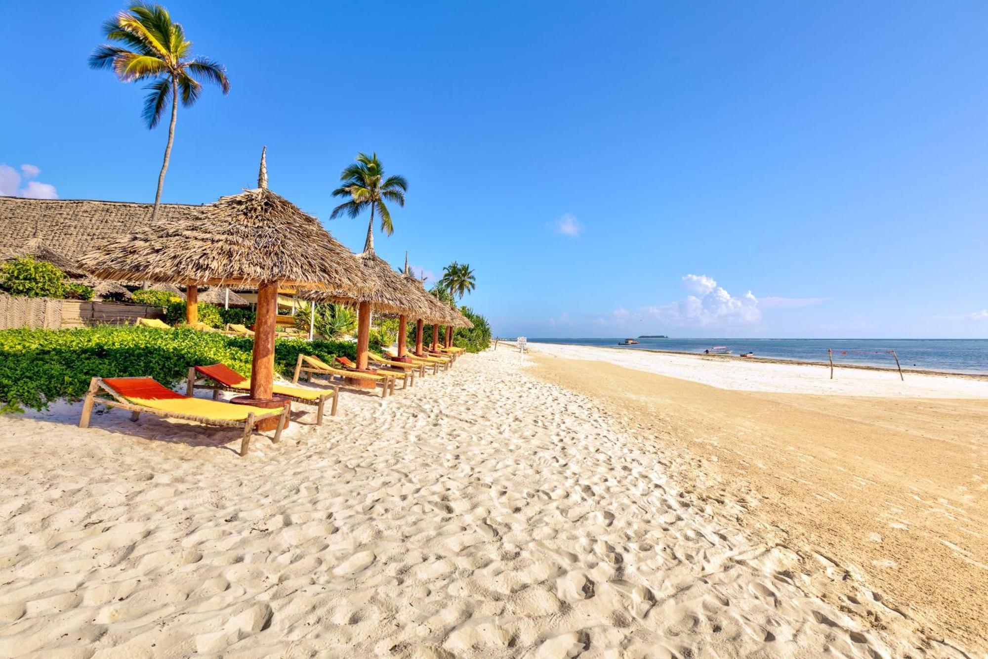 Ahg Sun Bay Mlilile Beach Hotel Matemwe  Exterior photo