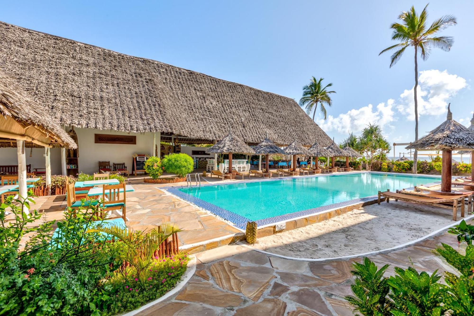 Ahg Sun Bay Mlilile Beach Hotel Matemwe  Exterior photo